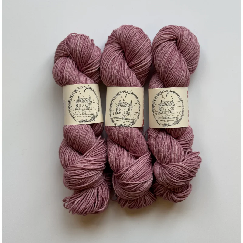 A Knitter's Homestead - 80/20 Superwash Merino DK - Image 10