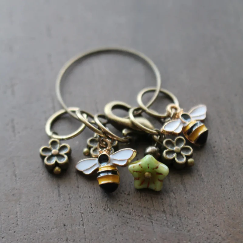 Bee and Bloom Stitch Makers - Image 3