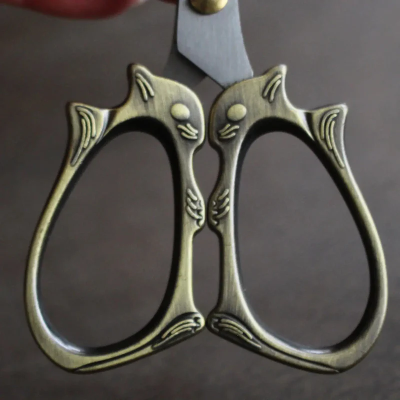 Squirrel Scissors