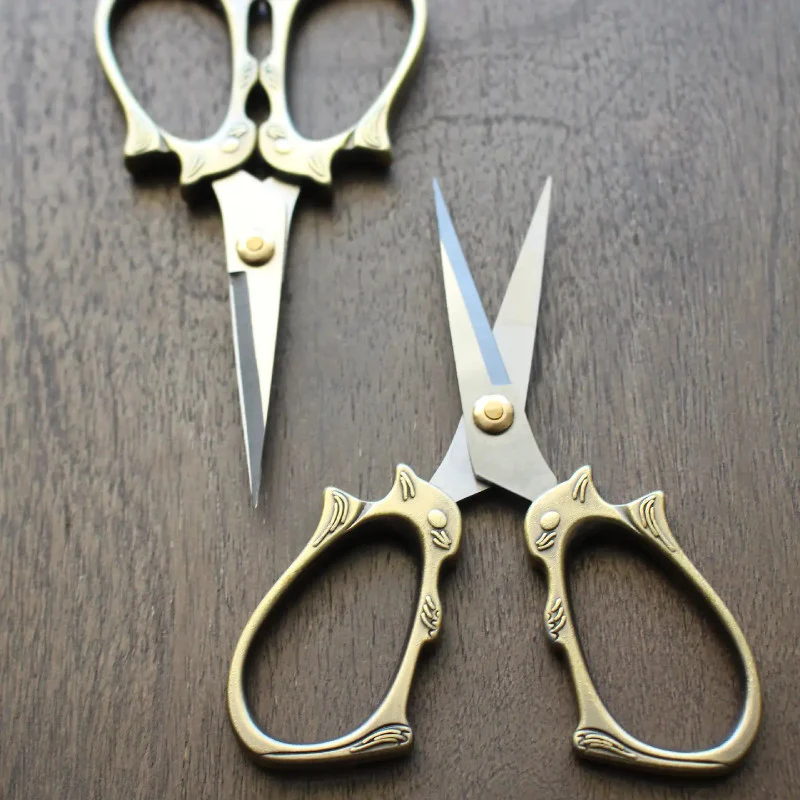 Squirrel Scissors - Image 4